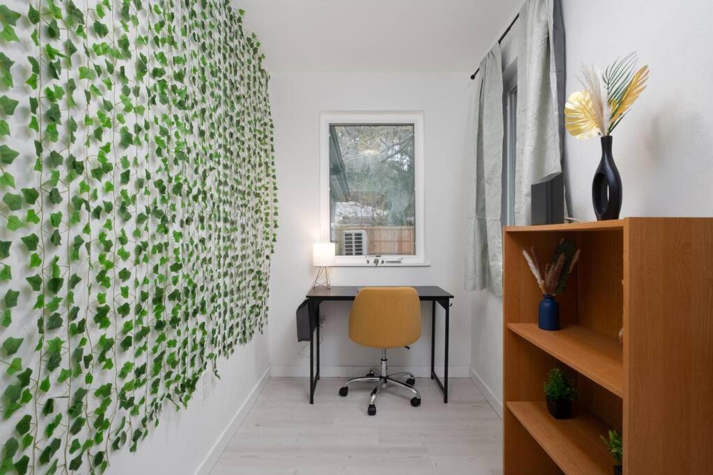 Smart Bungalow: 10-Min To Uf, Central Location Gainesville Luaran gambar